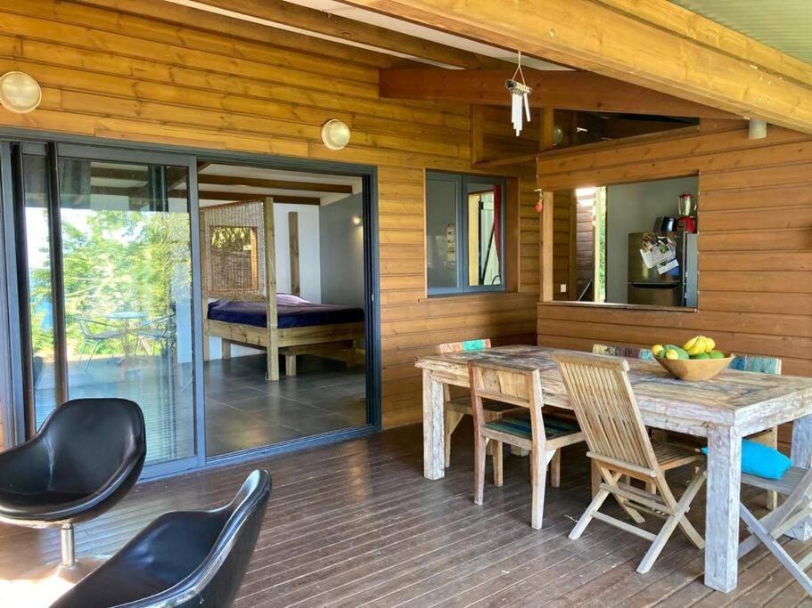 Cottage Chaleureux Avec Vue Mer Et Piscine Saint-Leu Exterior foto